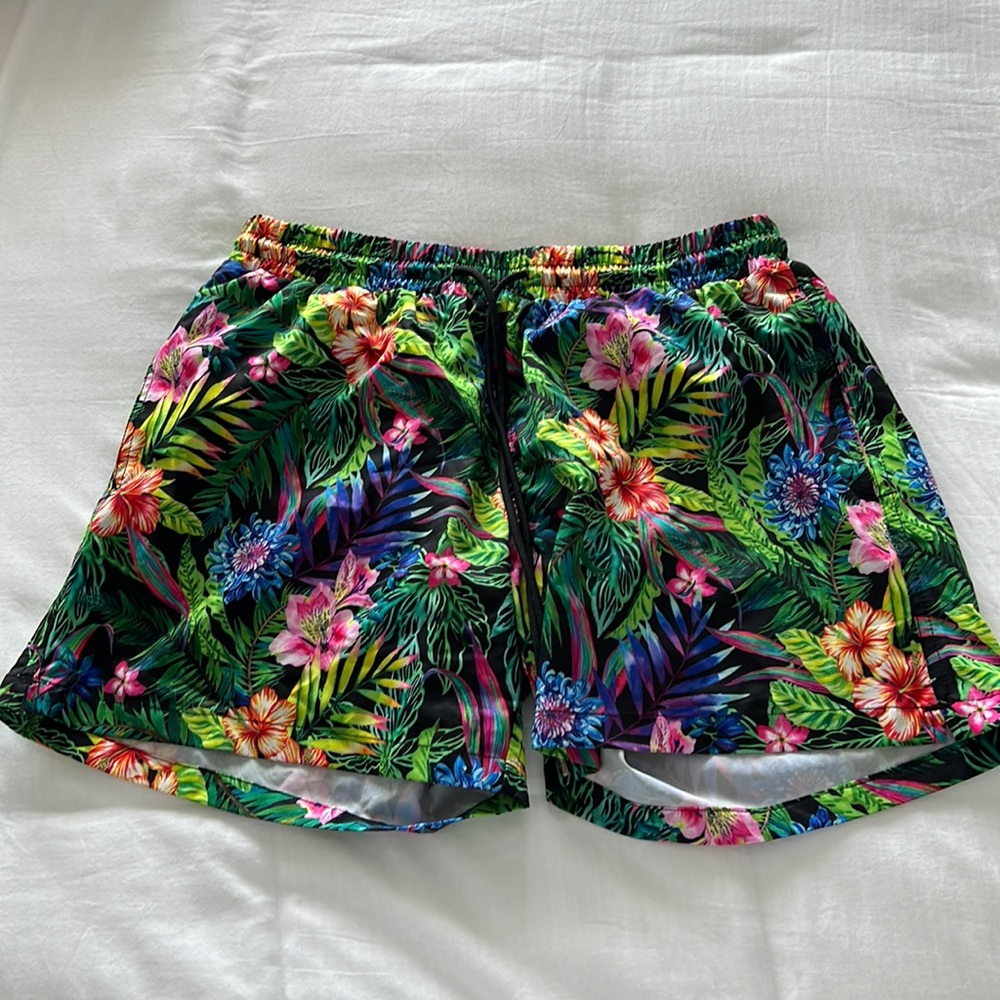 Berry Beachy Swimwear Papi Swim Trunks Tropical “Maui” Color - Men’s Medium